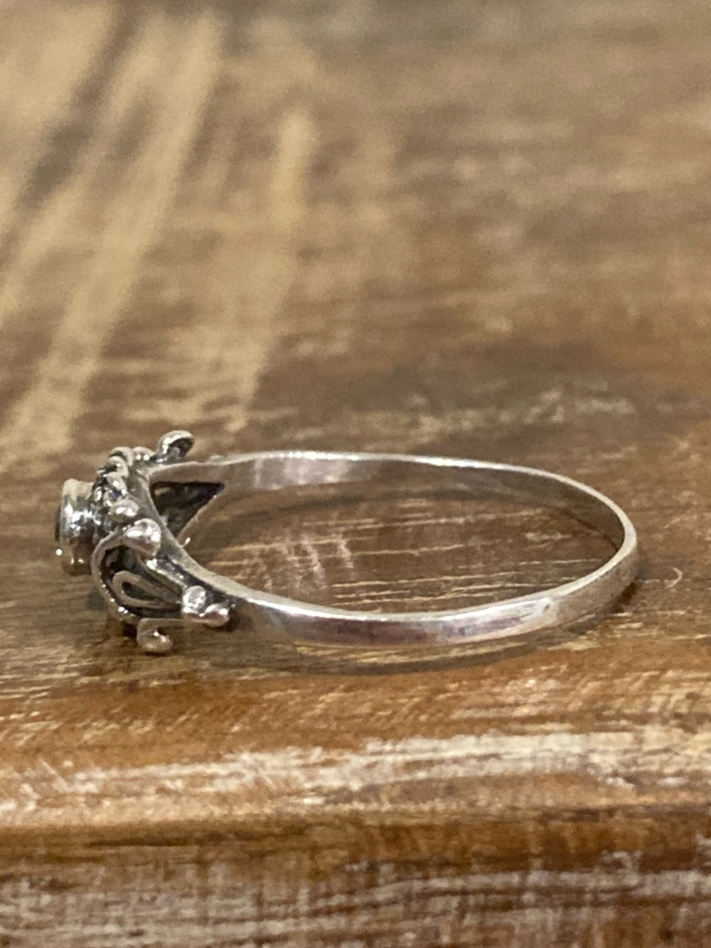 Sterling Silver Ring - 925 TM - Rope Bezel - Clear Stone - Size 9.25 - Picture 9 of 15